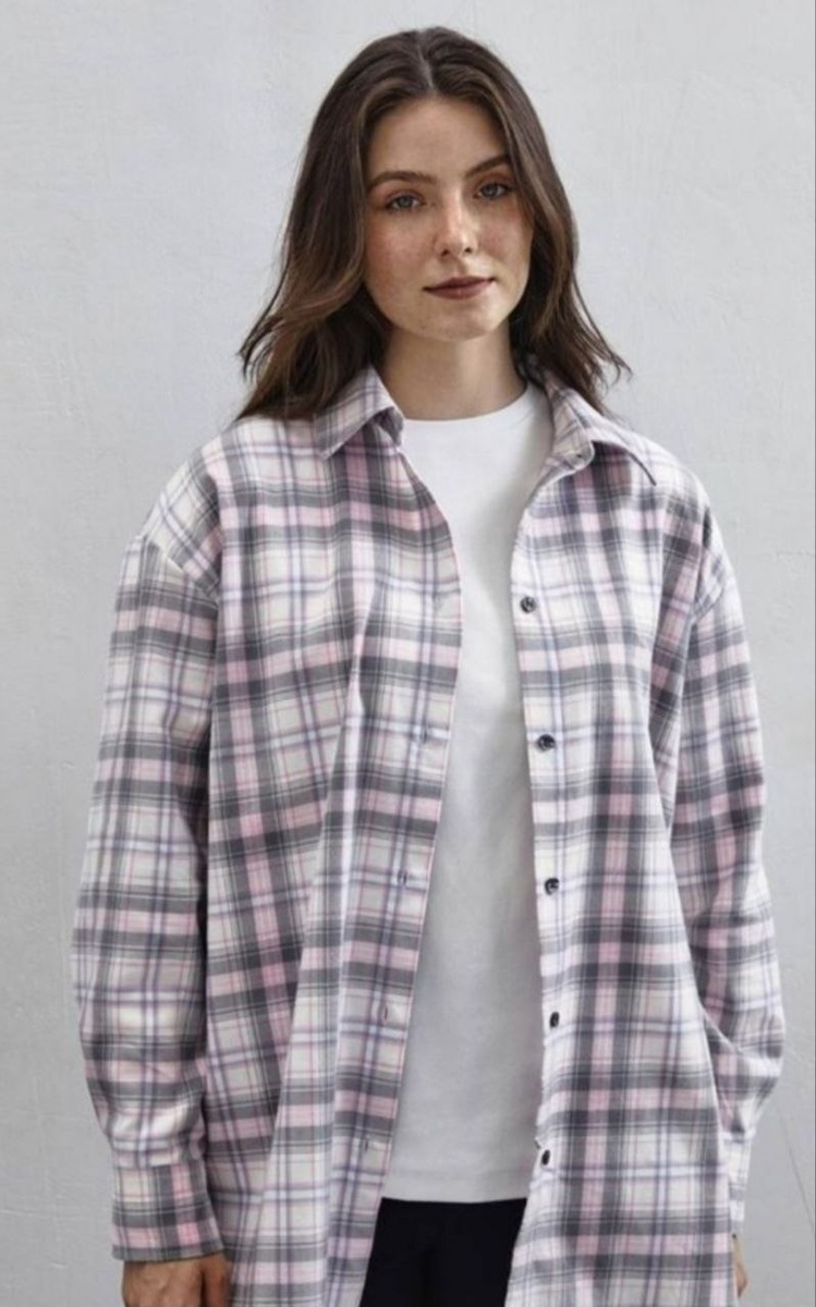 Одежда способна держать тебя в прошлом Clothes can keep you in the past