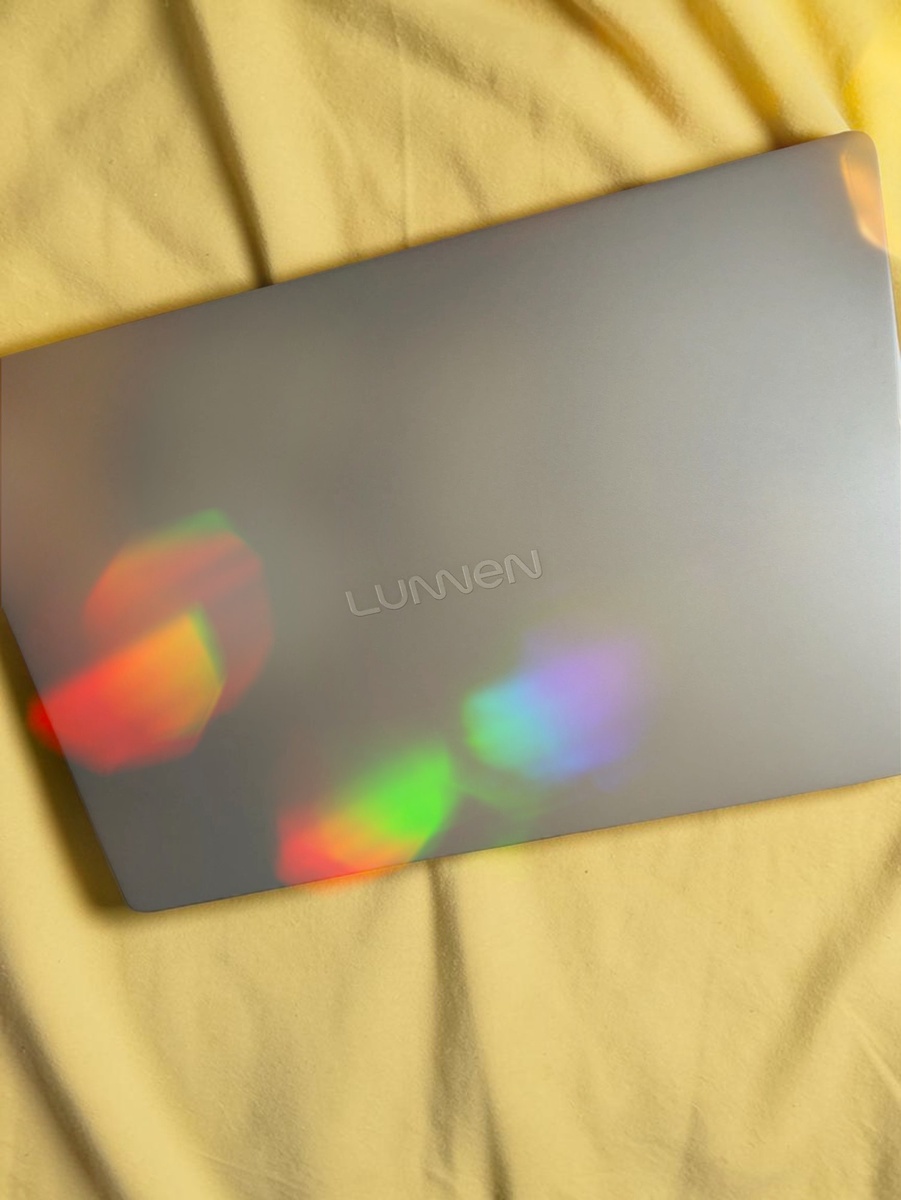 Ноутбук LUNNEN Outer 16, Ryzen 7 7840HS, RAM 32 ГБ, SSD 1 ТБ
