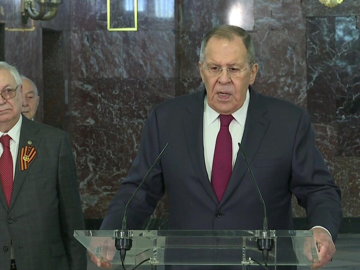    Лавров об ответе Москвы в случае попыток срыва Киевом Дня Победы | © Пул