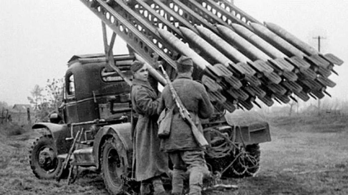 Первое боевое применение семи установок БМ-13 произошло 14 июля 1941 года под Оршей