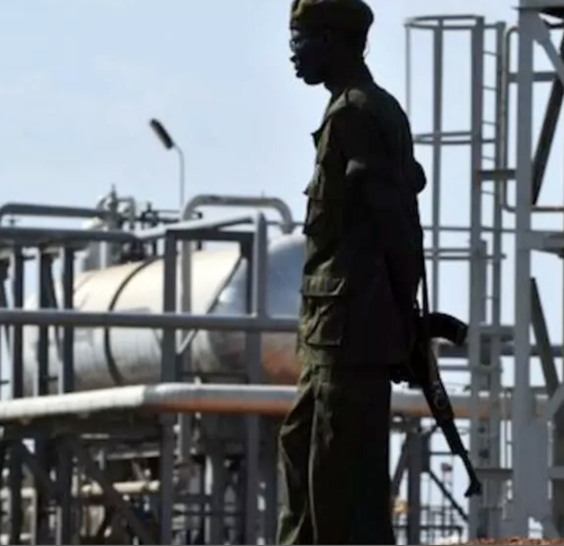      Выгоды против рисков: Минэнерго России хочет строить ГЭС и качать нефть в Южном Судане

