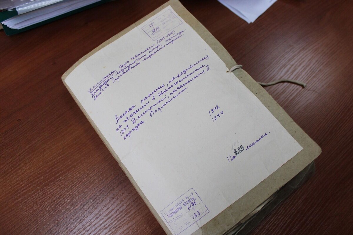    Дмитриева собрала больше 100 писем от бойцов, которые попали в госпиталь в Горьком   newsnn.ru