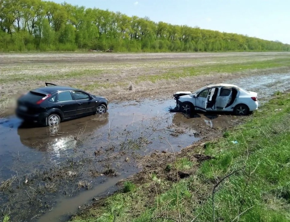    В ДТП пострадали водители, две пассажирки и младенец Пресс-служба УГИБДД по Тамбовской области