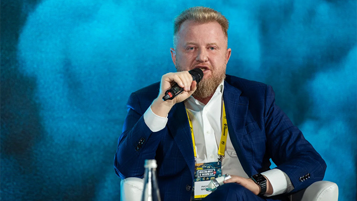 Коммерсант Руслан Шостак. Источник: стоп-кадр с конференции "Бизнес и война", 2024 год