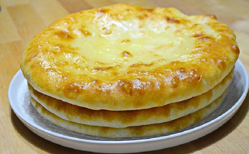 Осетинский пирог с картофелем и сыром: секрет особой сочности и аромата
