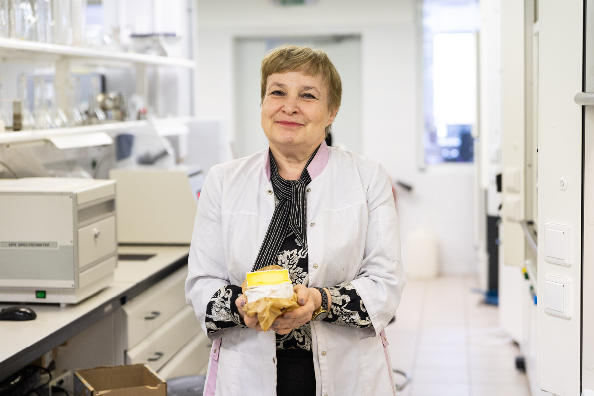 Над созданием полезных молочных продуктов ученые УрФУ работают больше четырех лет. Фото: Родион Нарудинов. 