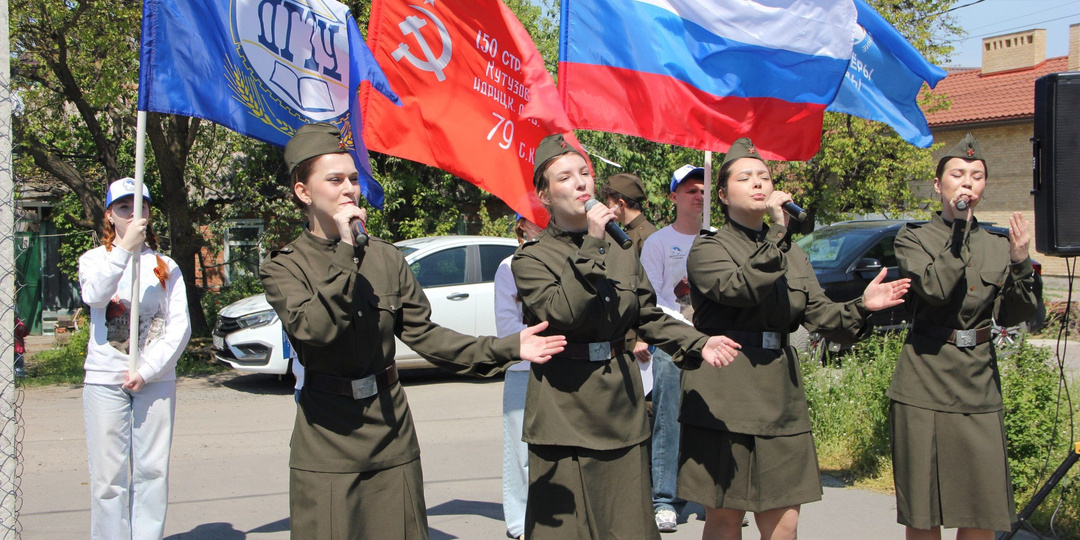«Фронтовые бригады» в Ростовской области поздравляют ветеранов с наступающим праздником