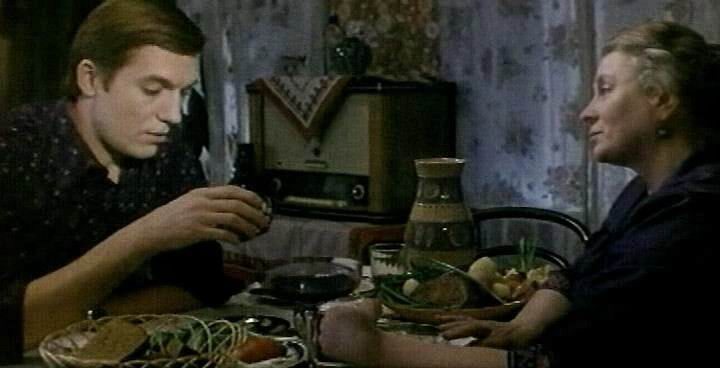 А это хорошая сцена из хорошего фильма, о котором пойдёт речь ниже
