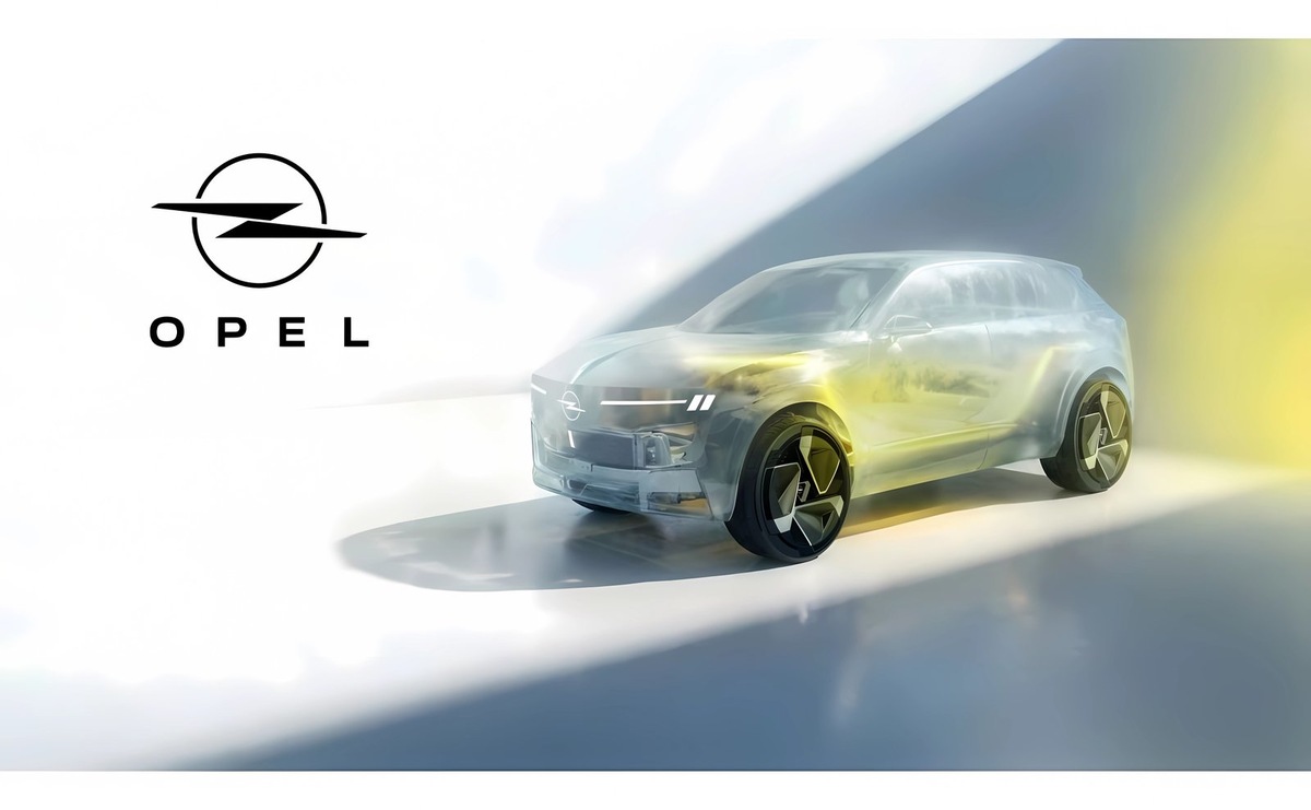    Тизер нового кроссовера Opel