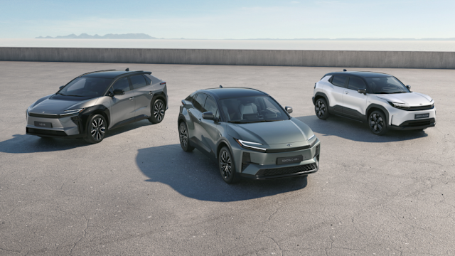 Компания Toyota выпустила пять моделей электромобилей собственной разработки, включая модель, предназначенную исключительно для китайского рынка. Эти электромобили производятся только в Японии и Китае. 