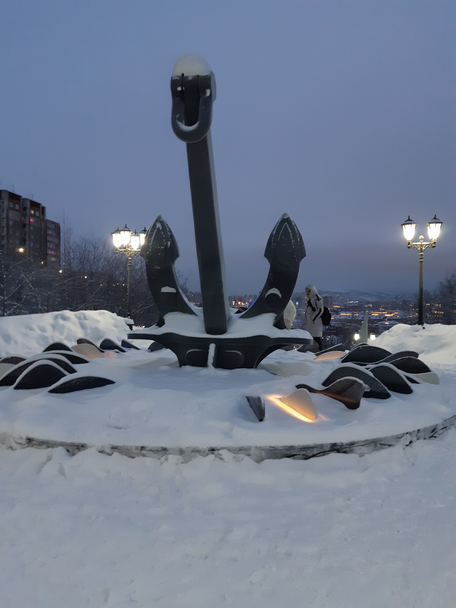 Мурманск. Мемориал «Морякам, погибшим в мирное время». Фото автора статьи