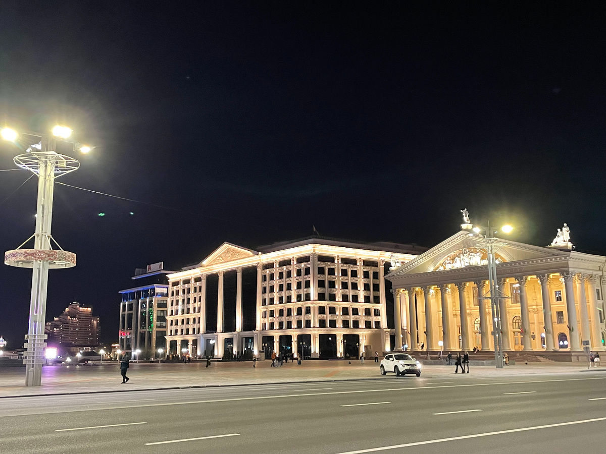 На улице Минска