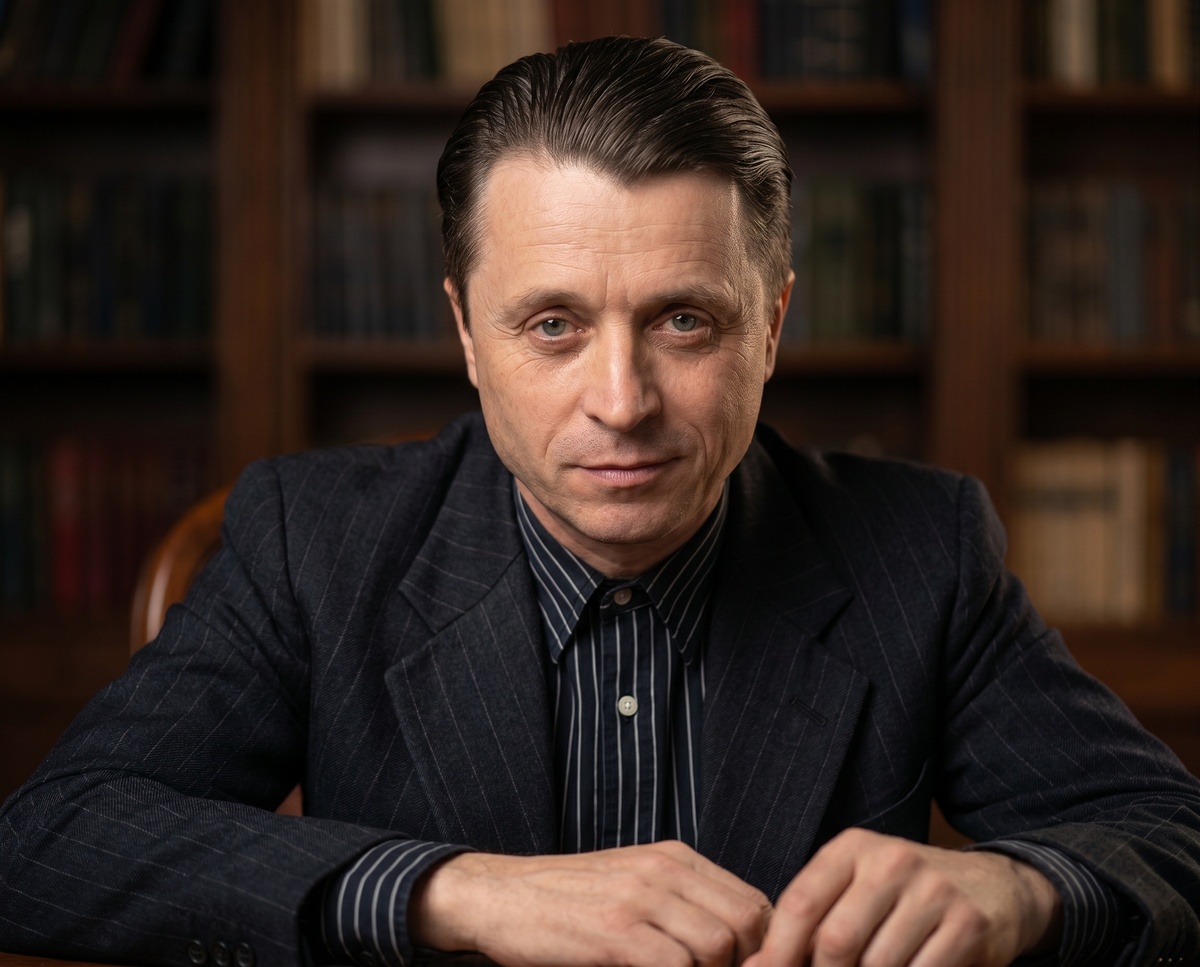 Алексей Беззубов