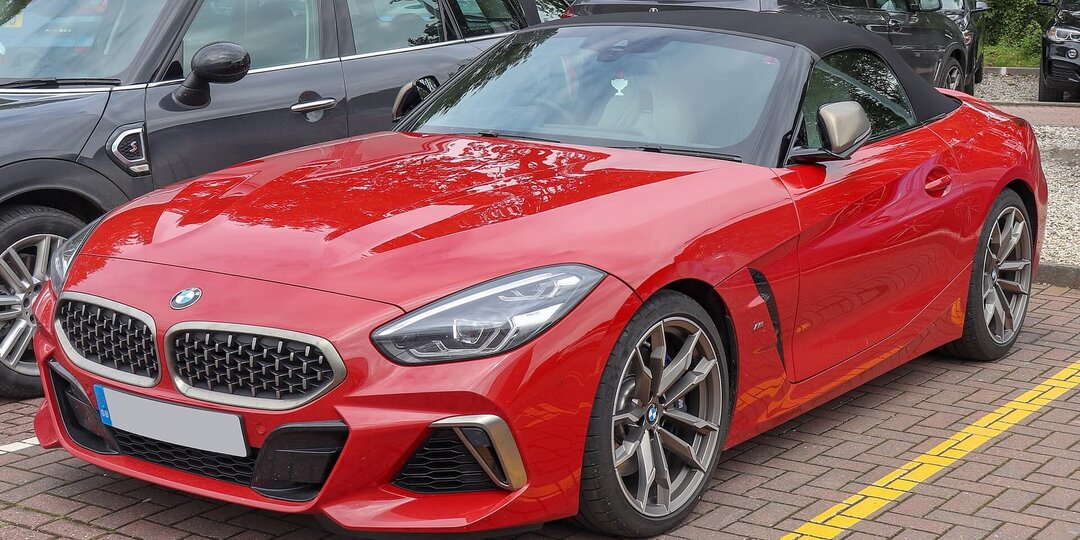 BMW тихо свернуло свой последний настоящий родстер — и теперь у бренда остался только один кабриолет