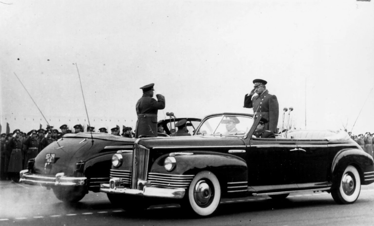 ЗИС-110Б