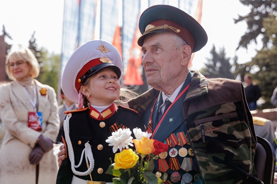   Валерий ЗВОНАРЕВ
