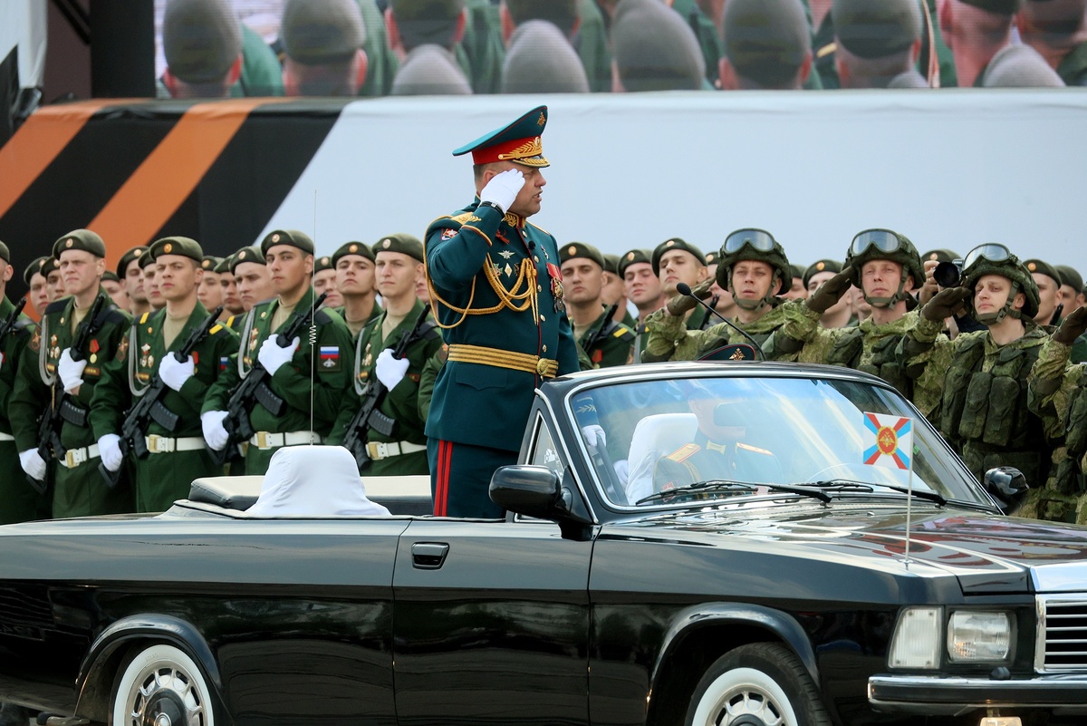   Парад Победы в Екатеринбурге./Татьяна Андреева/РГ