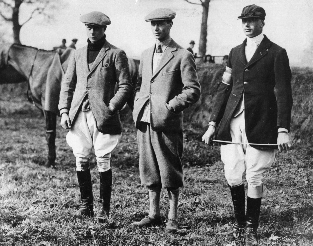    Принц Уэльский, Герцог Йоркский и принц Генри на охоте, 1912GettyImages
