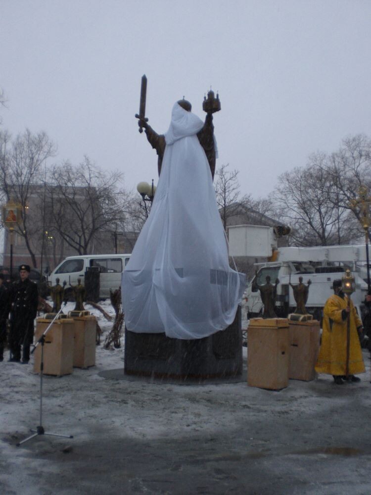 Открытие памятника.