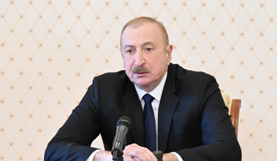 Президент Азербайджана почтил память погибших в ВОВ