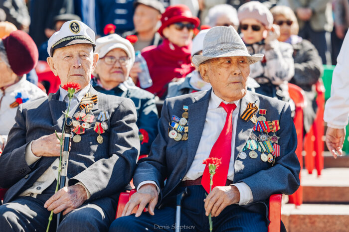 Парад в Улан-Удэ. Ветераны / фото: пресс-служба правительства Республики Бурятия 