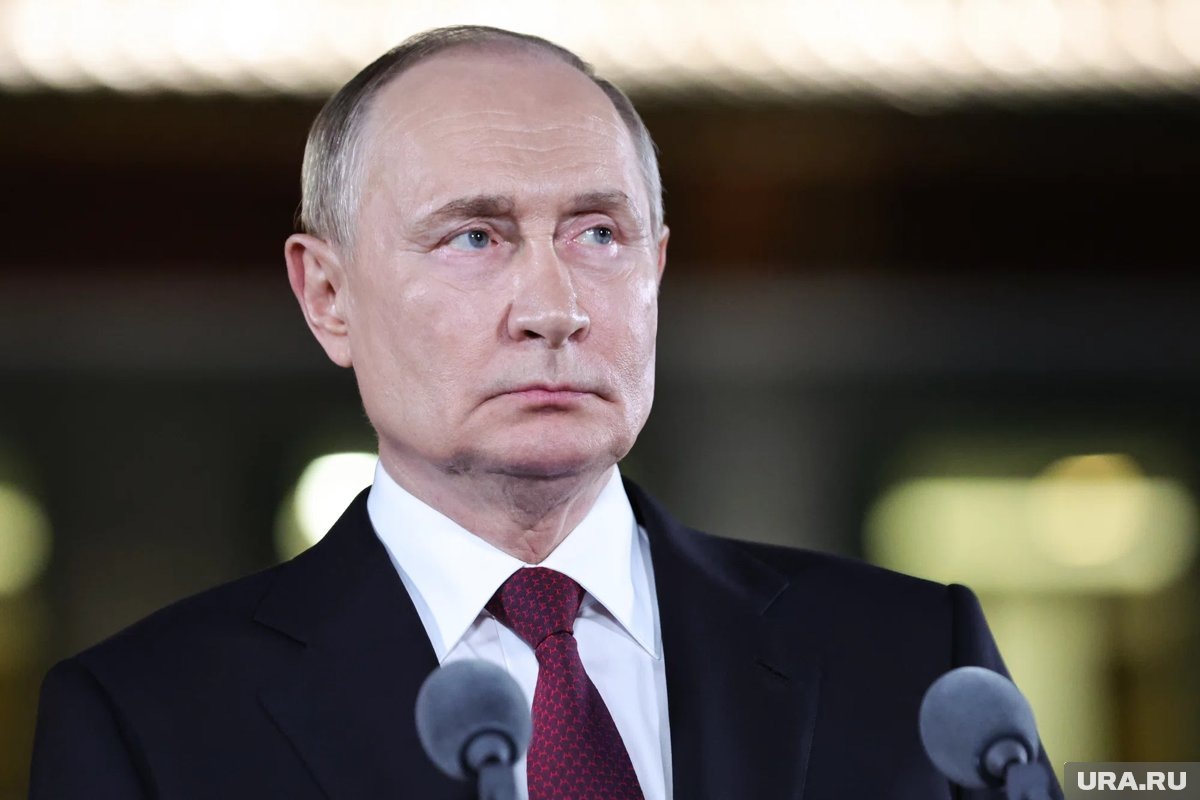     Путин поздравил россиян с Днем Победы