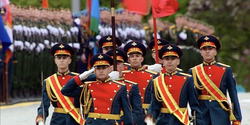 Парад Победы завершился на Красной площади