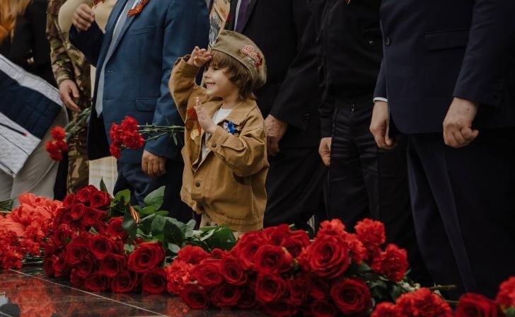    тг-канал Александра Хинштейна