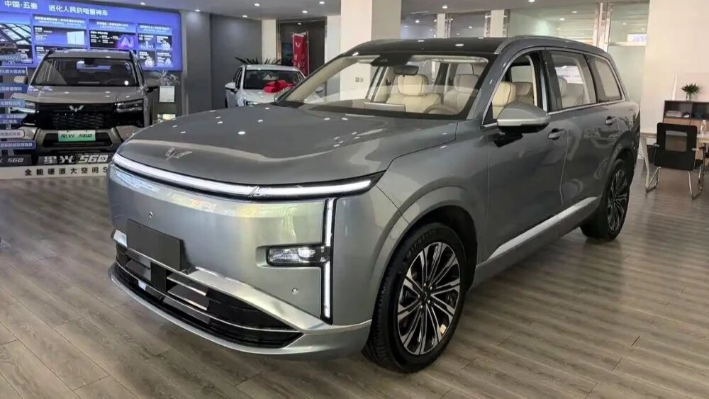 Wuling Starlight L