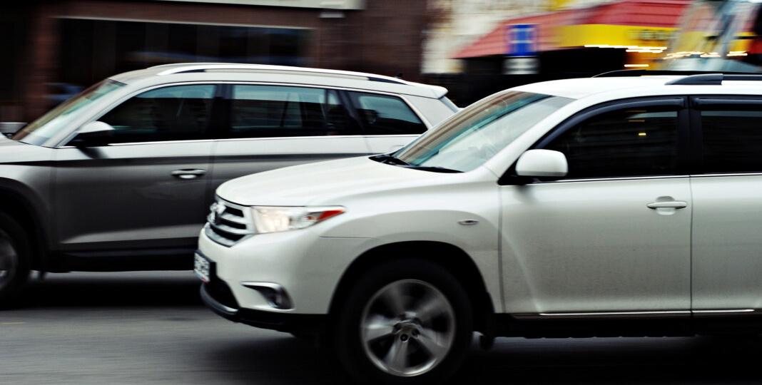 События недели, ч.1: фото новой Toyota Camry, проблемы обслуживания китайских авто и кому надо пройти техосмотр в 2026 году