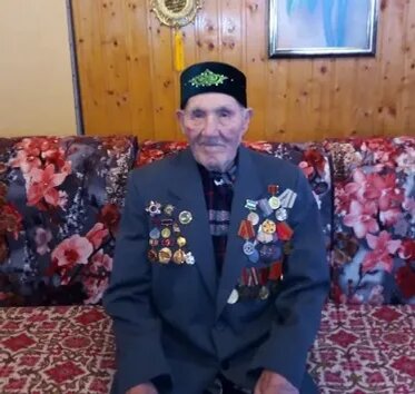     Иске Шәрәйнең соңгы фронтовигы иде...
