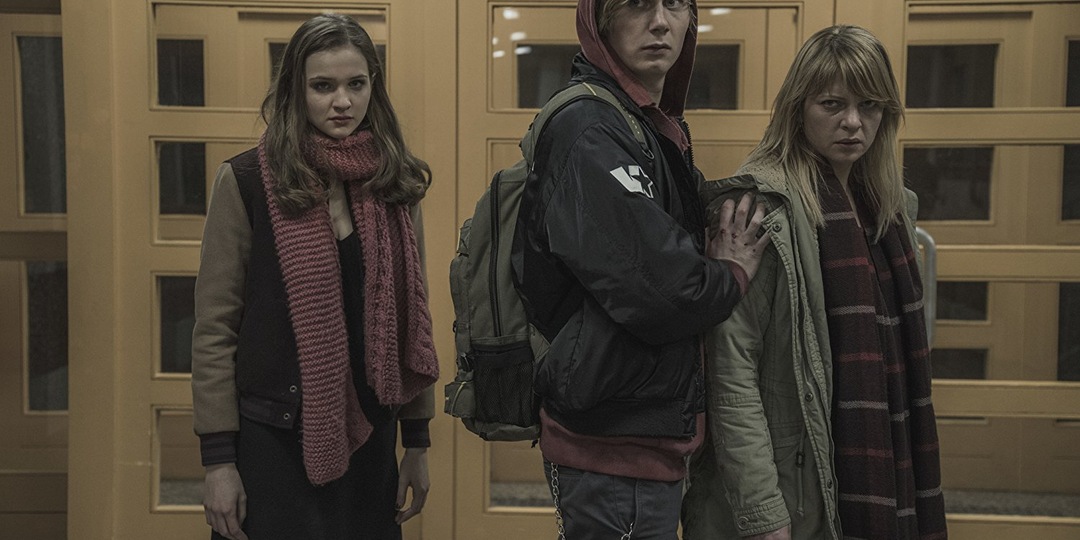 8 фантастических сериалов с высокими оценками: проверенная классика и новинки, которые стоит посмотреть
