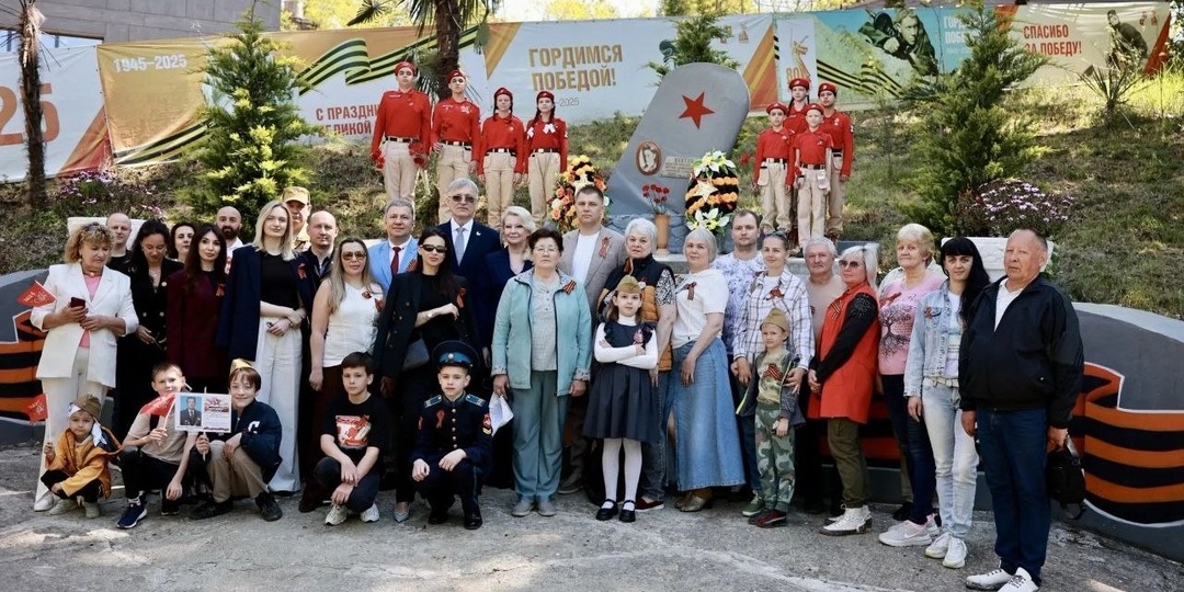 Память «Под крылом самолета»: девелопер BRAVO принял участие в мероприятиях ко Дню Победы