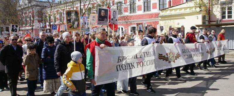К шествию «Бессмертного полка» присоединились 12 тысяч вологжан