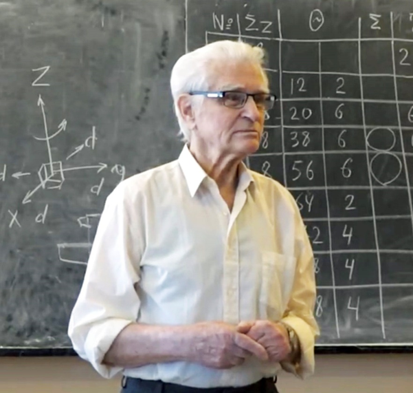 Юрий Васильевич Буртаев. Фото с сайта Ю.В.Буртаева. https://burtaev.org/mem