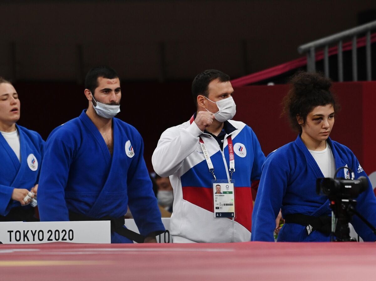    Российские спортсмены перед началом поединков в командном первенстве по дзюдо на летних Олимпийских играх в Токио | © РИА Новости / Григорий Сысоев