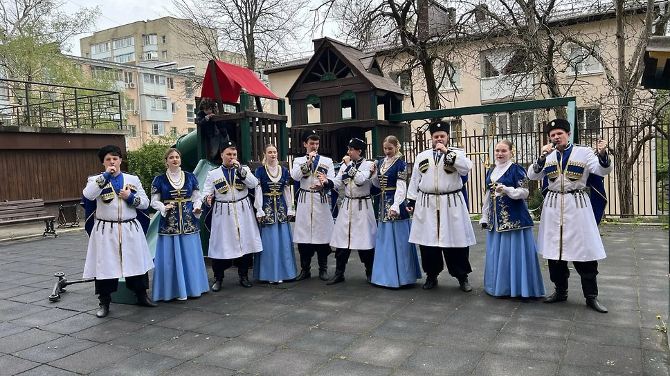 Более 20 концертов прозвучали в Ставрополе накануне 9 Мая для ветеранов.📷Фото: мэрия Ставрополя