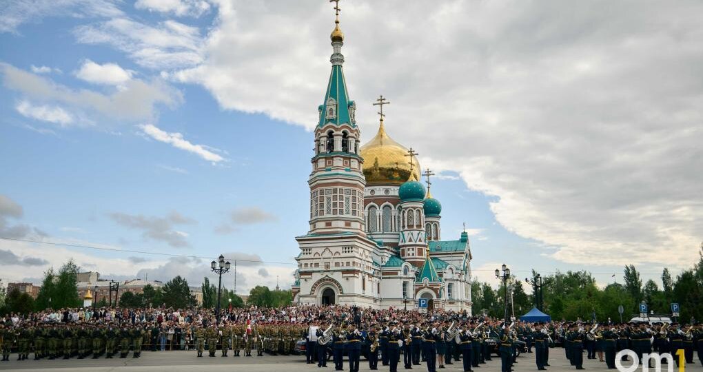 Без военной техники, но с Т-34: каким был парад Победы в Омске в 2026 году