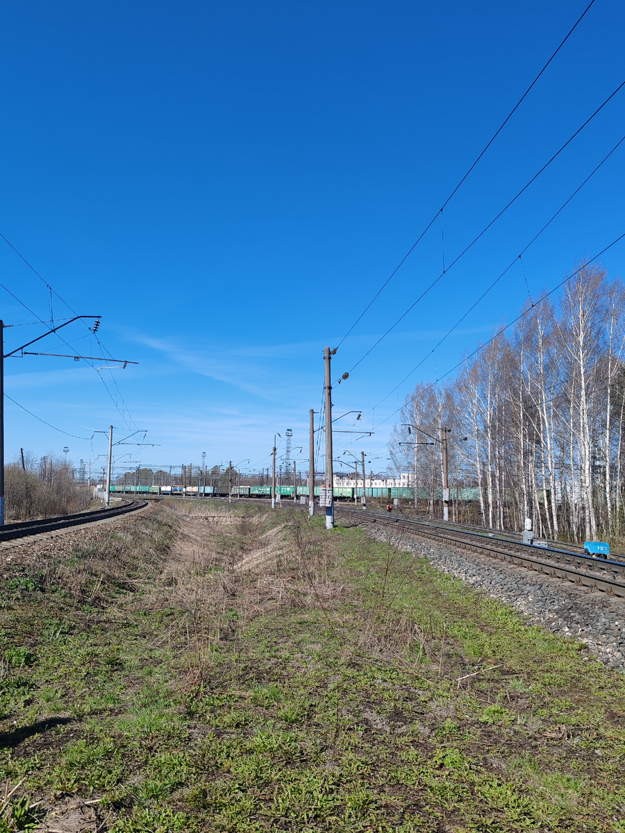 Дорога в сад проходит через ж/д пути