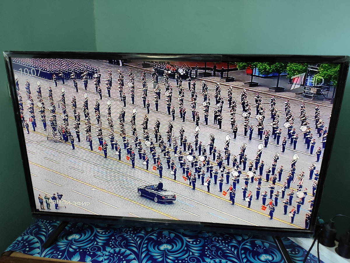 Ну и что, что по телевизору. 