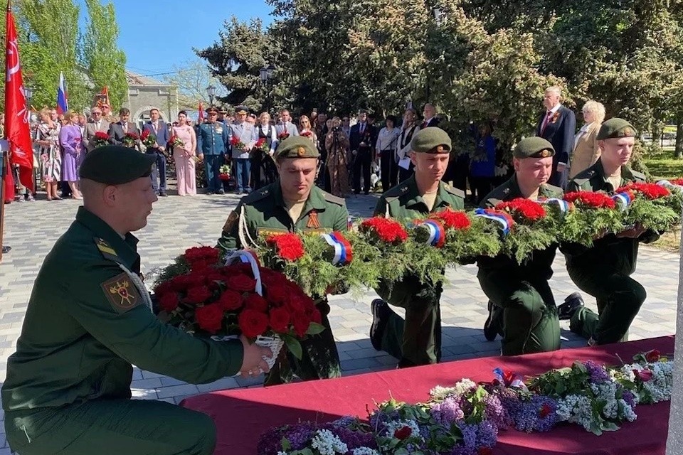    В округах Херсонщины почтили память героев Великой Отечественной войны Фото: ЕР