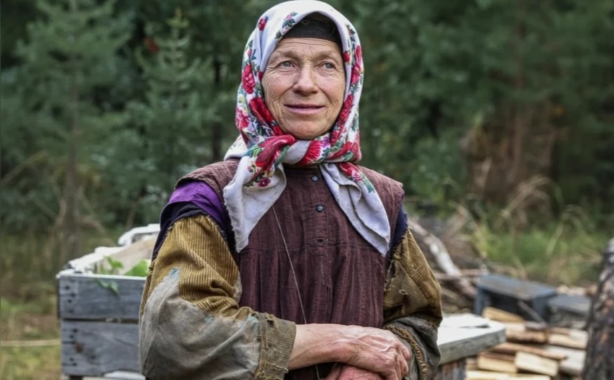 Агафью Лыкову опять донимает голодный медведь