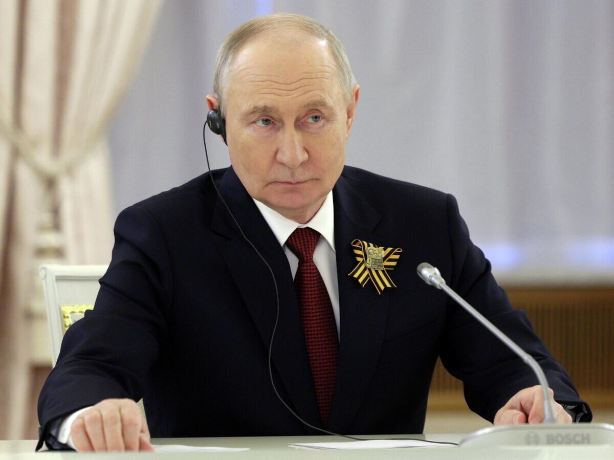    Президент России Владимир Путин во время встречи в Москве с зарубежными госдеятелями | © РИА Новости / POOL