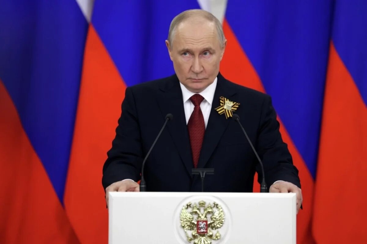    Президент РФ Владимир Путин на пресс-конференции по итогам серии международных встреч в Москве.