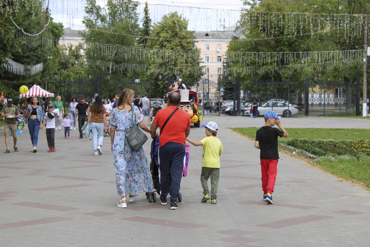 Претендовать на выплату могут родители двух и более детей.  Фото: Ксения Кобалия