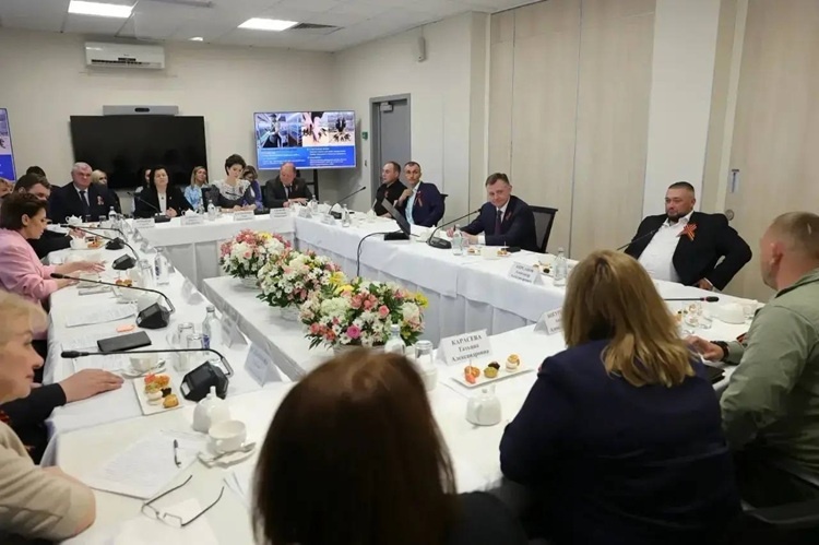    Фото канала Юрия Слюсаря в МАХ Татьяна Пшеничная