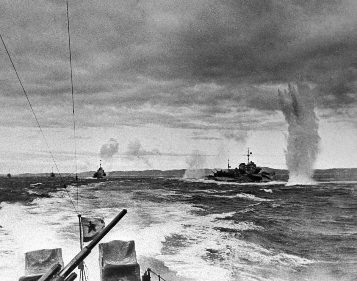 ФОТО: 1943 год. Морской бой в Заполярье РИА Новости © Евгений Халдей