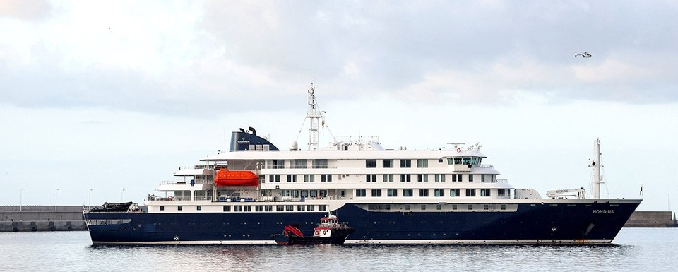    На борту круизного лайнера MV Hondius произошла вспышка опасного хантавируса. REUTERS