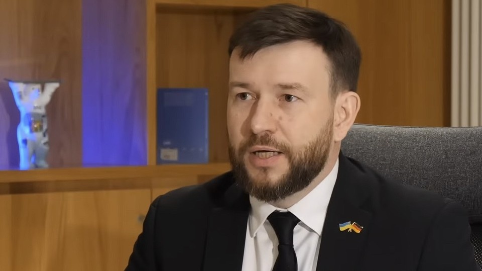    Министр социальной политики Украины Денис Улютин. Кадр из видео youtube.com/@tsn