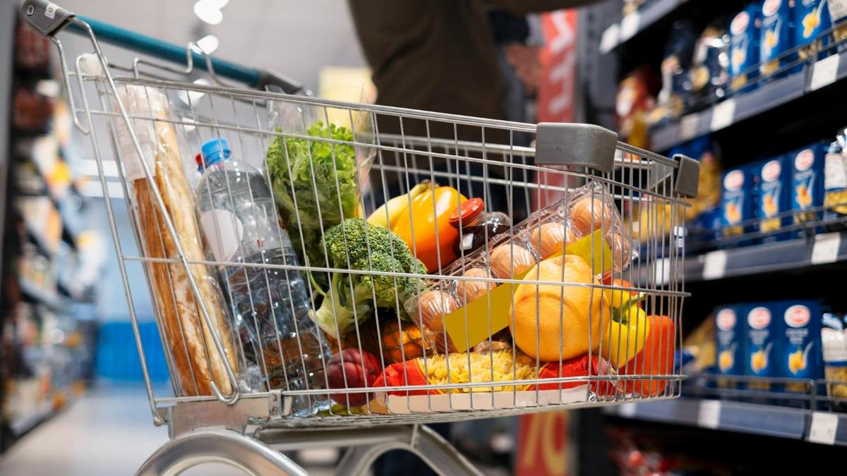 Продукты на неделю: как планировать закупку и что положить в корзину